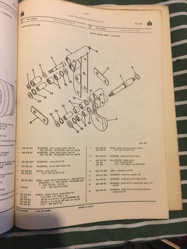 International 1290 Mower Conditioner Parts Catalog Manual We-208 Used - Picture 9 of 10