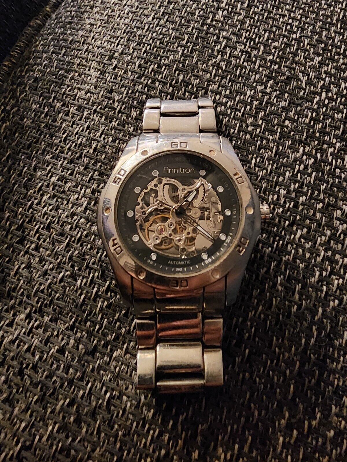 Picture 1 of 4