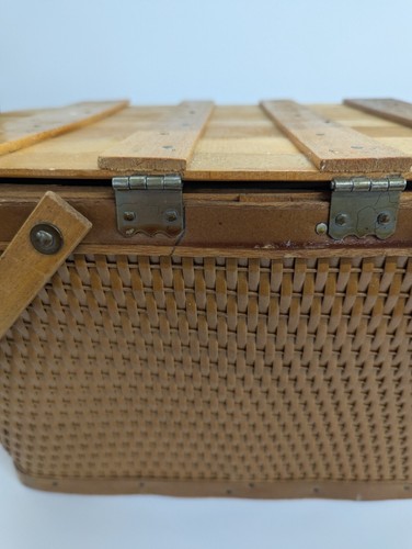 Vintage Red-Man Picnic Basket Wood Slat Hinged Lid Double Handles - Picture 8 of 24