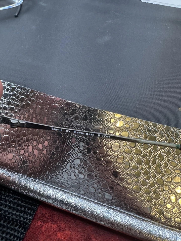 Signia by Serengeti 6708 Sunglasses Full Rim Rectangular Frames 57-17 Gray - Image 2 of 4