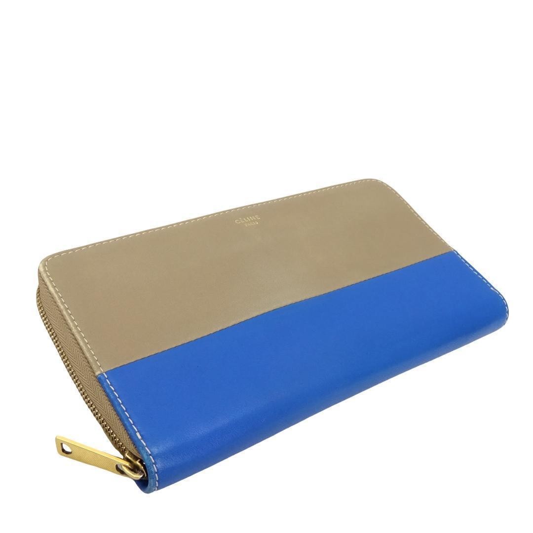 Good Condition Celine Zip Multi function Round Zi… - image 2