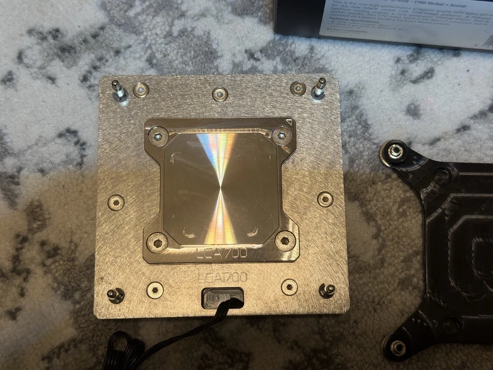 Bloque de agua CPU níquel/acetal negro EK-Quantum Velocity² D-RGB 1700 Foto 3 de 4