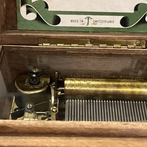 Vintage Thorens Music Box Swiss Switzerland 36 Key Brahms Lullaby Songs - Picture 3 of 9