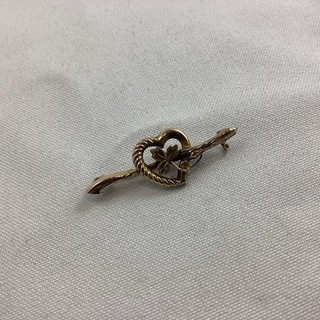 Antique 9ct Rolled Gold Heart Leaf 3.5cm Bar Brooch With C Clasp 1.15g CV#639