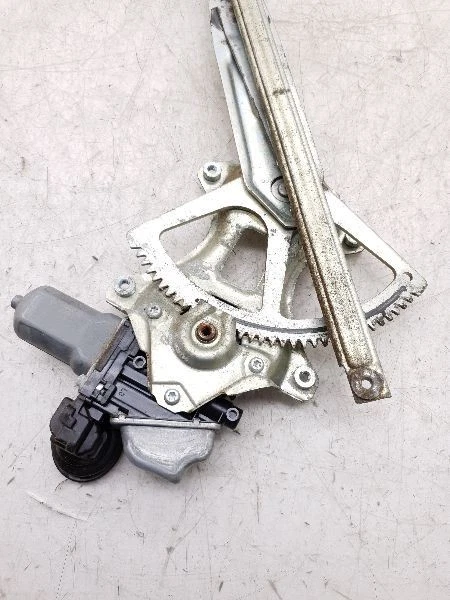 发球杆左前窗调节器适用于 06-13 LEXUS IS250 69802-30260 — 第 3/4 张图片