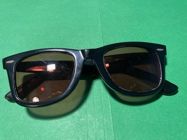 Vintage B&l Ray-Ban USA Shiny Black G15 Wayfarer 5022 L2008