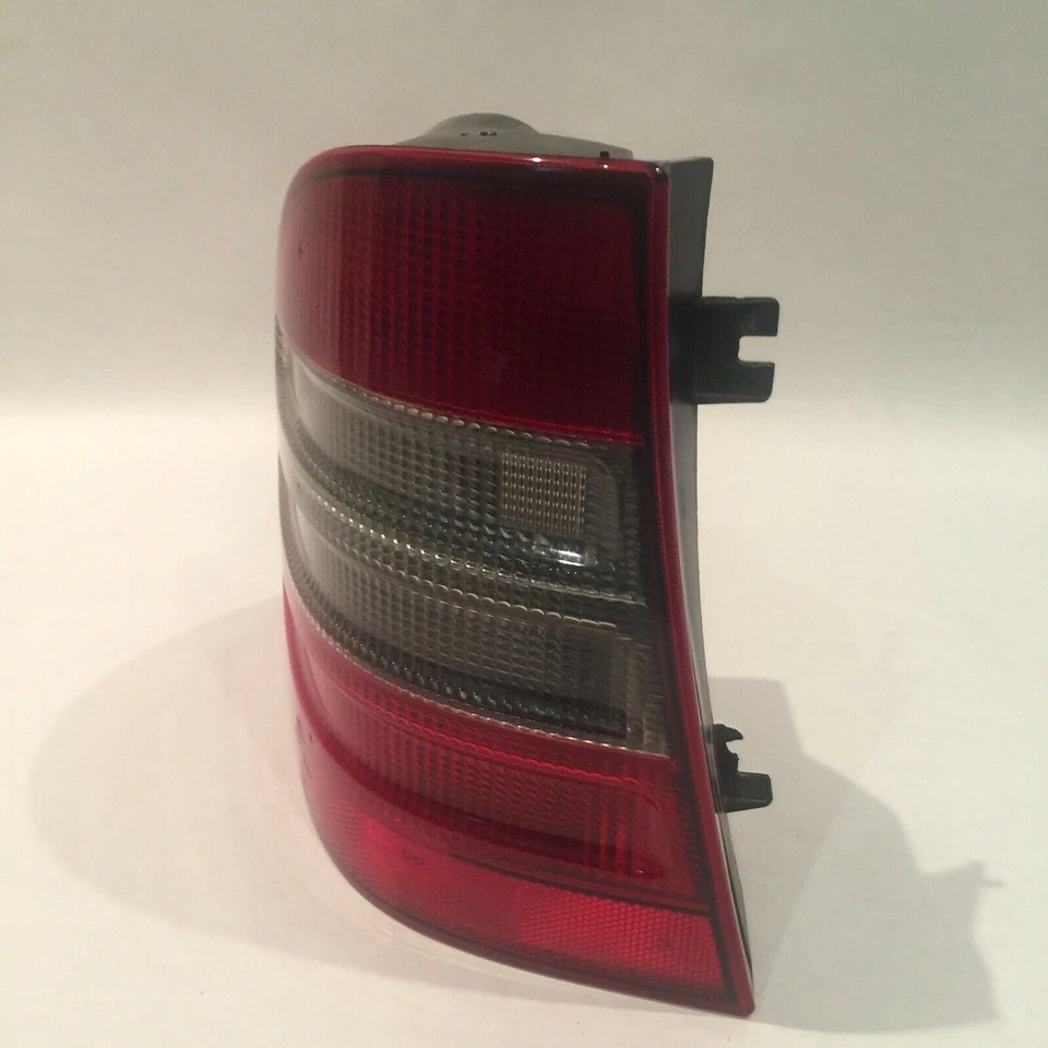 MERCEDES BENZ ML320 ML430 TAIL LIGHT LEFT SIDE A1638200364 1998 1999 2000 2001 Foto 2 de 4