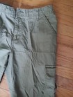 Mountain Lake Olive Green Cargo Capri Pants Size 10 — photo 2