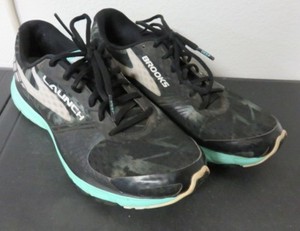 brooks launch 3 womens size 9