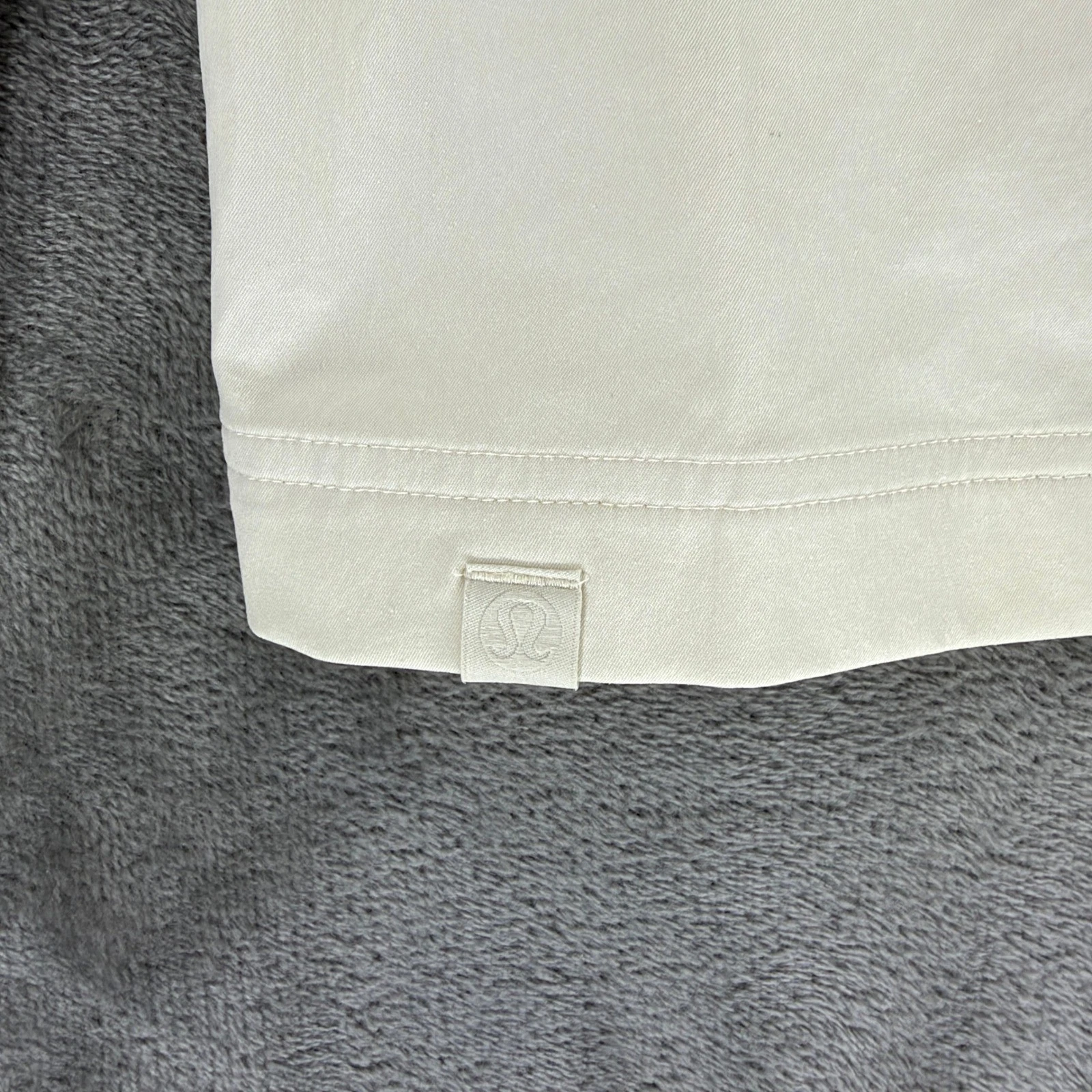 Lululemon Woven Button-Up Overshirt Mens XL Light Ivory LM3FX4S Jacket New image 9
