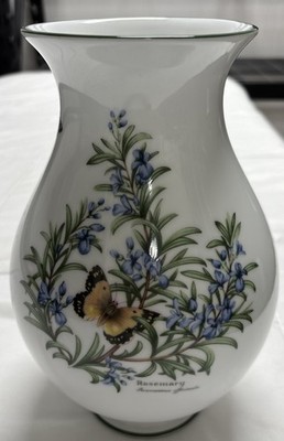 1990 Royal Worcester Herbs Vase   England  Excellent Condition