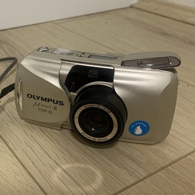 Olympus µ[mju:]-II Zoom 80 35mm Film Point & Shoot Camera Silver 1990s