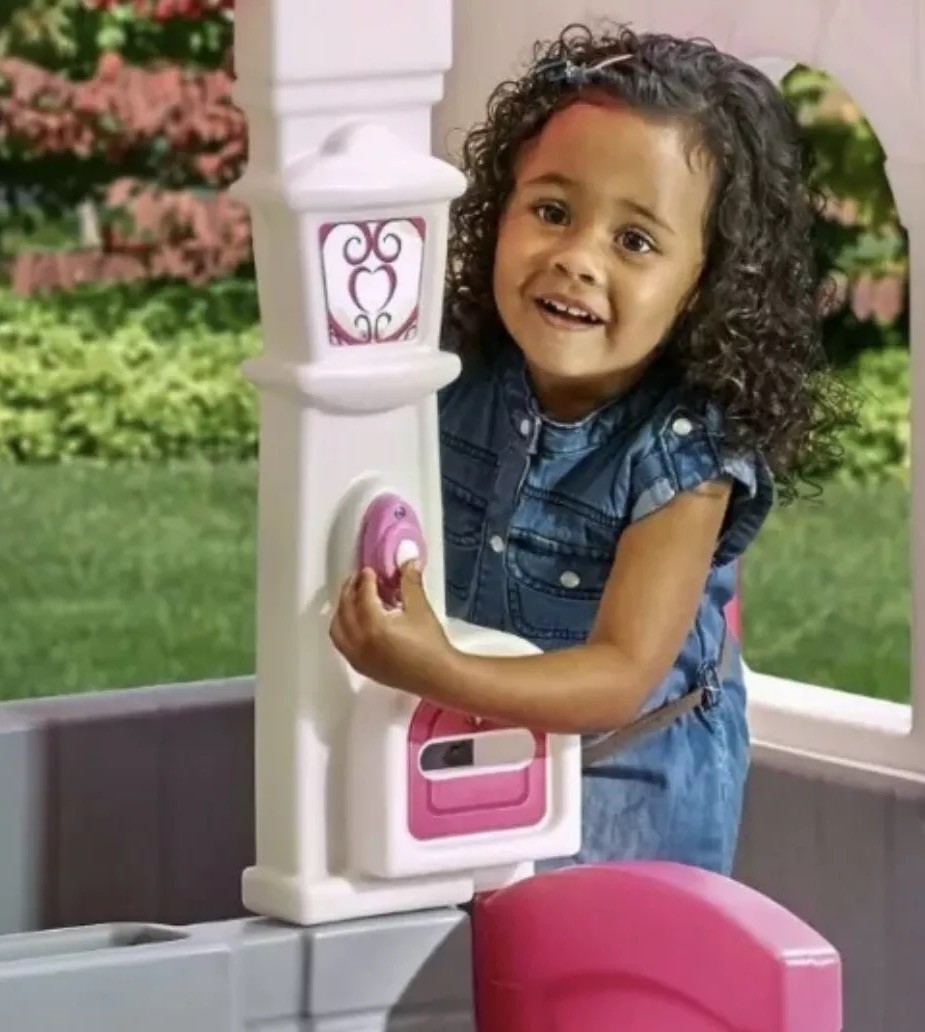 Cozy Cottage Step Neat And Tidy Cottage Ii Step2 Battery Operated