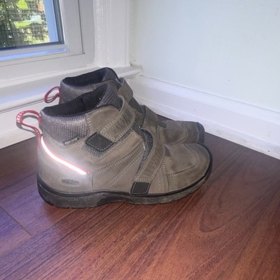 KEEN Teens Gray Leather Sneaker Hook & Loop Arch Support Reflective US 6