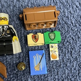 LEGO Harry Potter 4726 Quidditch Practice 100% Complete Good Conditon 