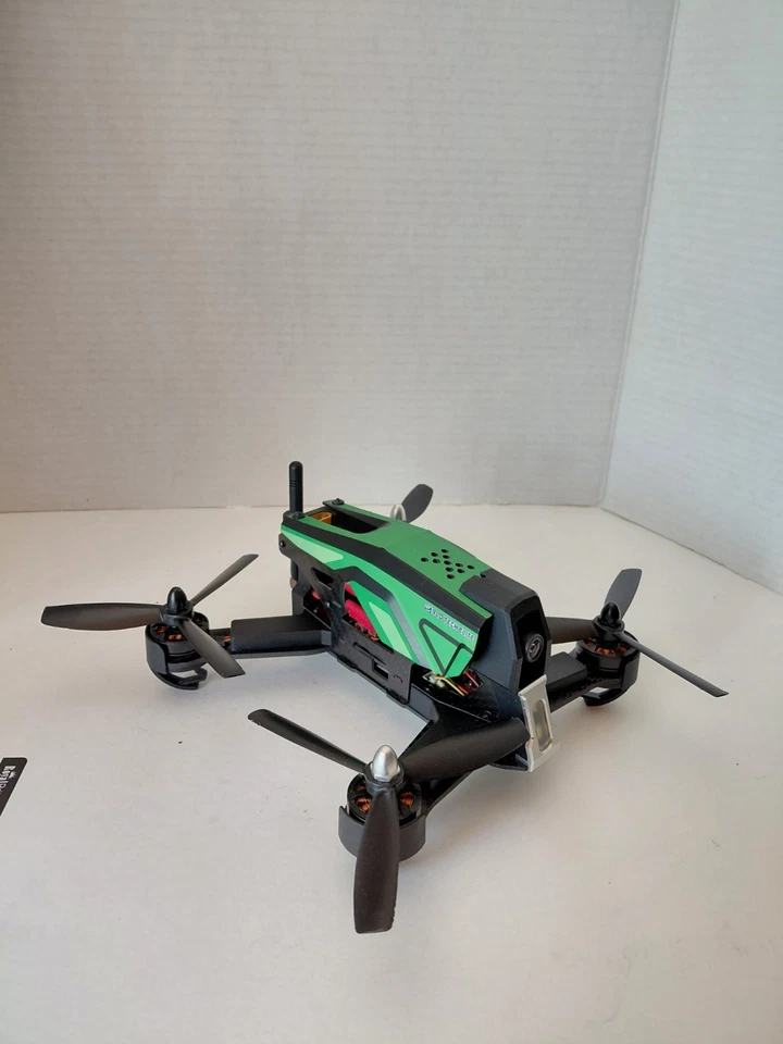 World Tech Elite Rapid Racing Drone RTF  (QTY 3 BATTERY'S &NEW SPARE BLADES)  - Image 4 of 4