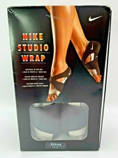 nike studio wrap size 9