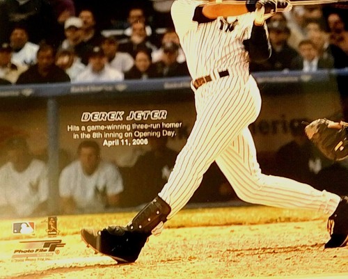 Derek Jeter gerahmtes Foto & Spielstück MVP 2000 All Star 2006 Silver Slugger Award - Bild 7 von 11