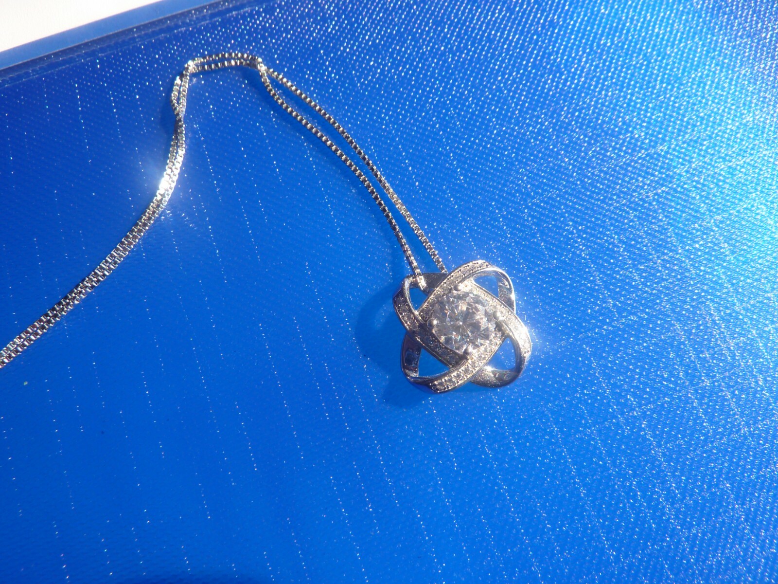 Picture 2 of 3