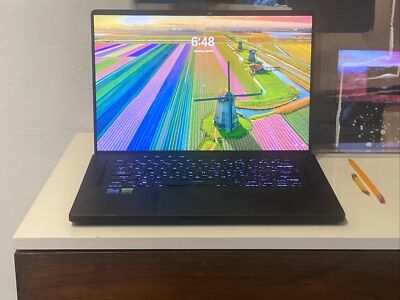 ASUS ROG Zephyrus M16 16'' (512GB SSD, Intel Core i7-11800H, 2.3GHz, 16GB...