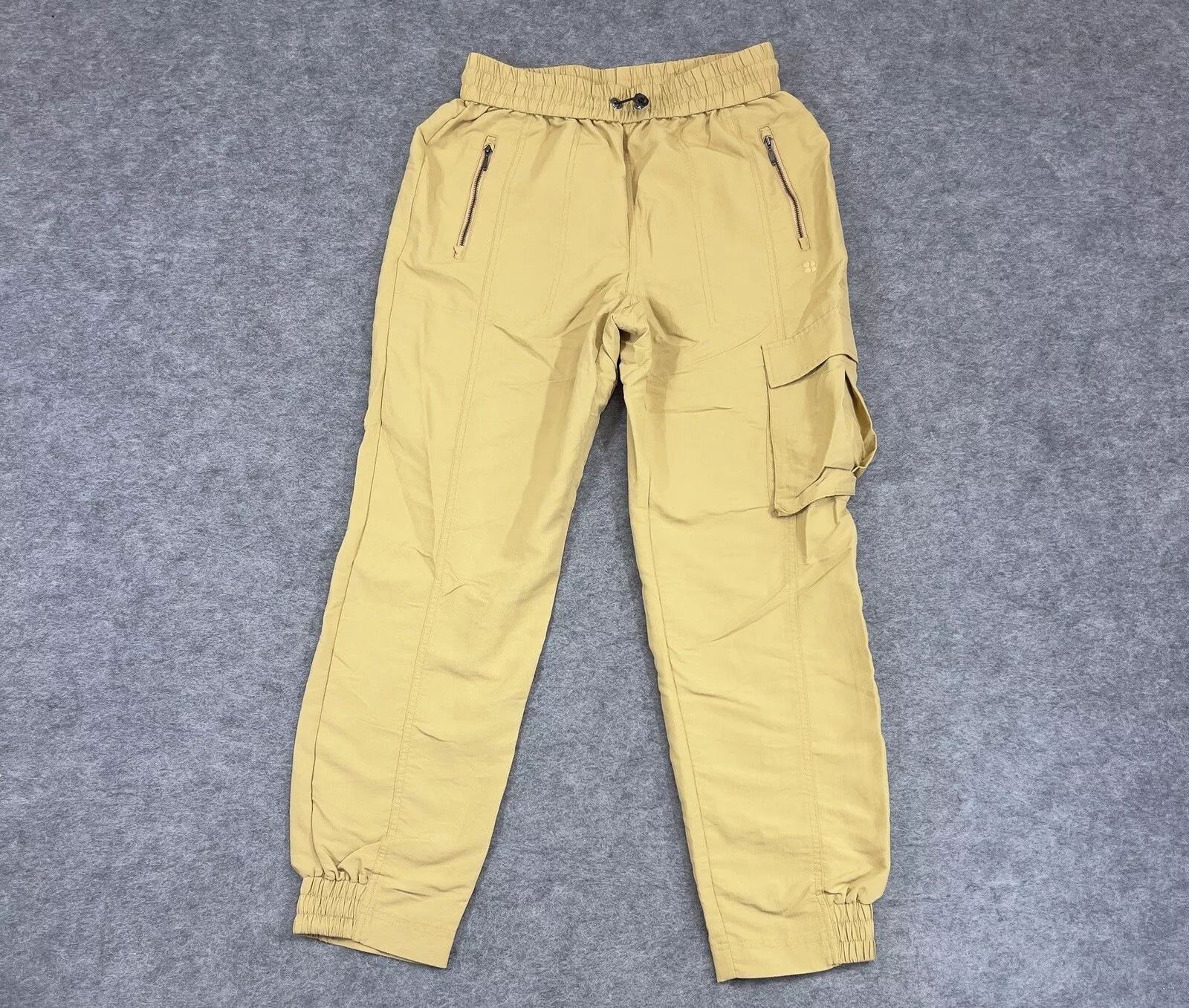 sweaty-betty cargo ripstop windbreaker gym pants