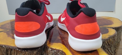 NIKE FREE RN Youth size 7Y Red Running Sneakers Flexible Lightweight Shoes - Picture 21 of 24
