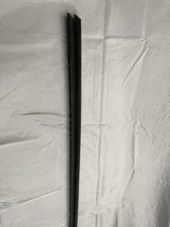 门带成型 Dorman 25880 适合 16-21 道奇 Durango — 第 4/4 张图片