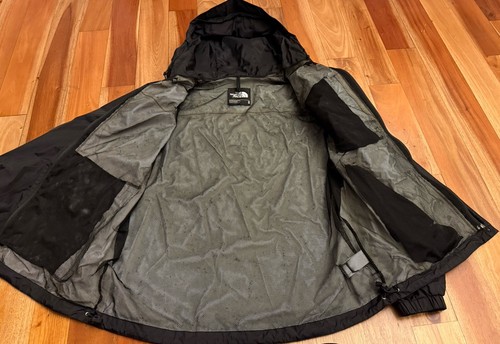 Chaqueta negra de lluvia con cremallera completa Stinson Dryvent para hombre The North Face talla M NF0A2SXN - Imagen 12 de 17