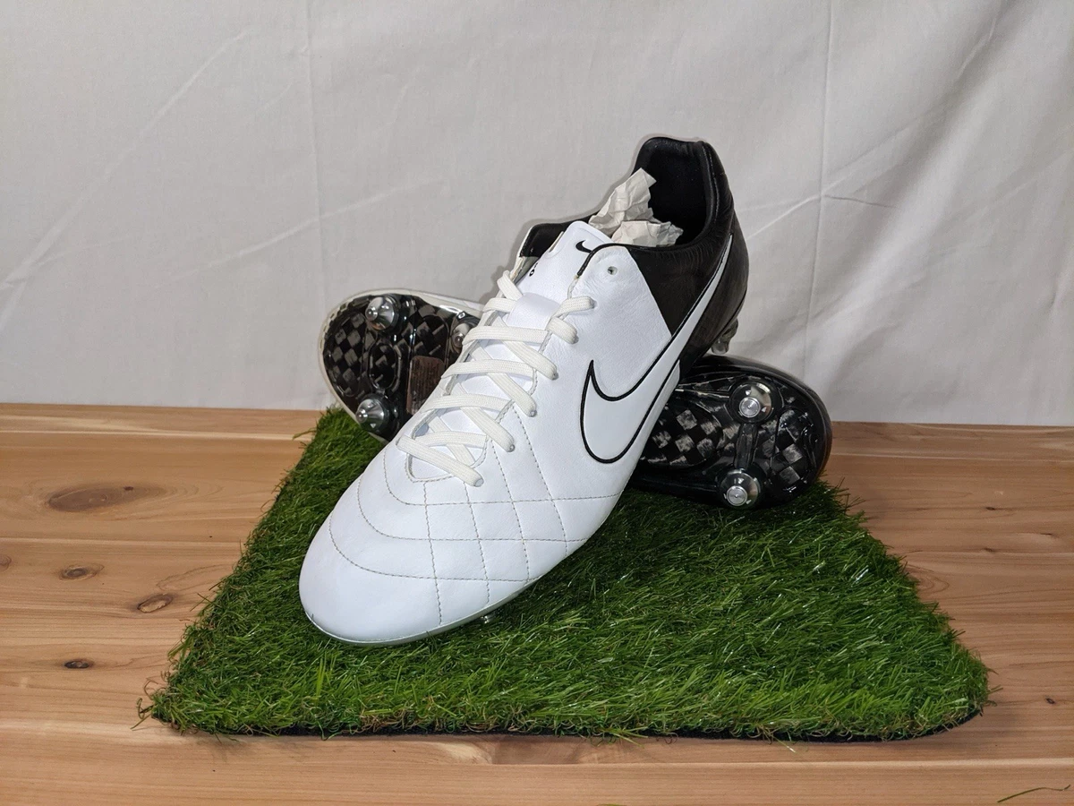 Nike Tiempo Legend IV Soccer Cleats for Men for sale - eBay