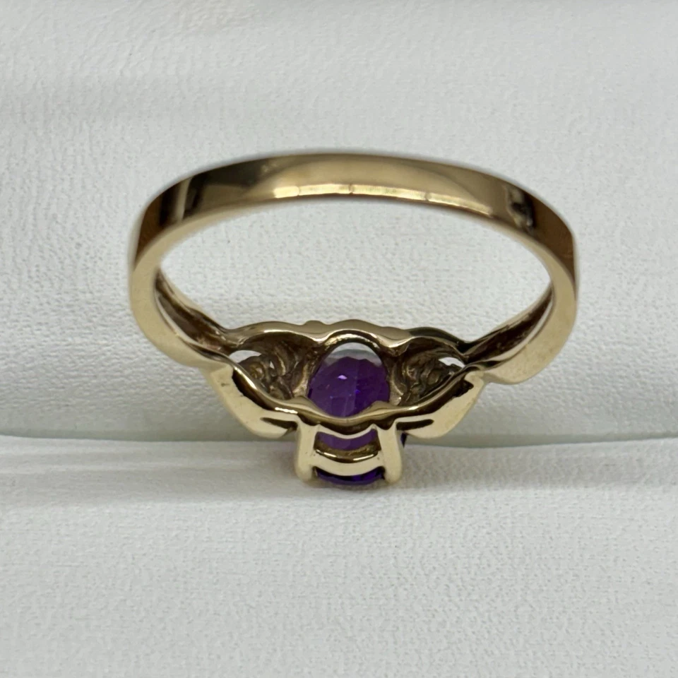10K 黄金椭圆形切割紫水晶和钻石心形分柄戒指 尺寸 8.5 — 第 4/4 张图片