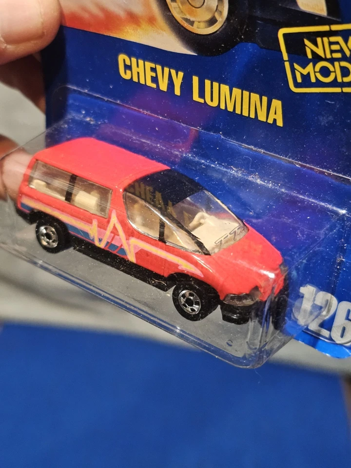 1990 Hot Wheels Blue Card Main line Chevy Lumina #126 5675 Speed Points Card - Image 2 of 4