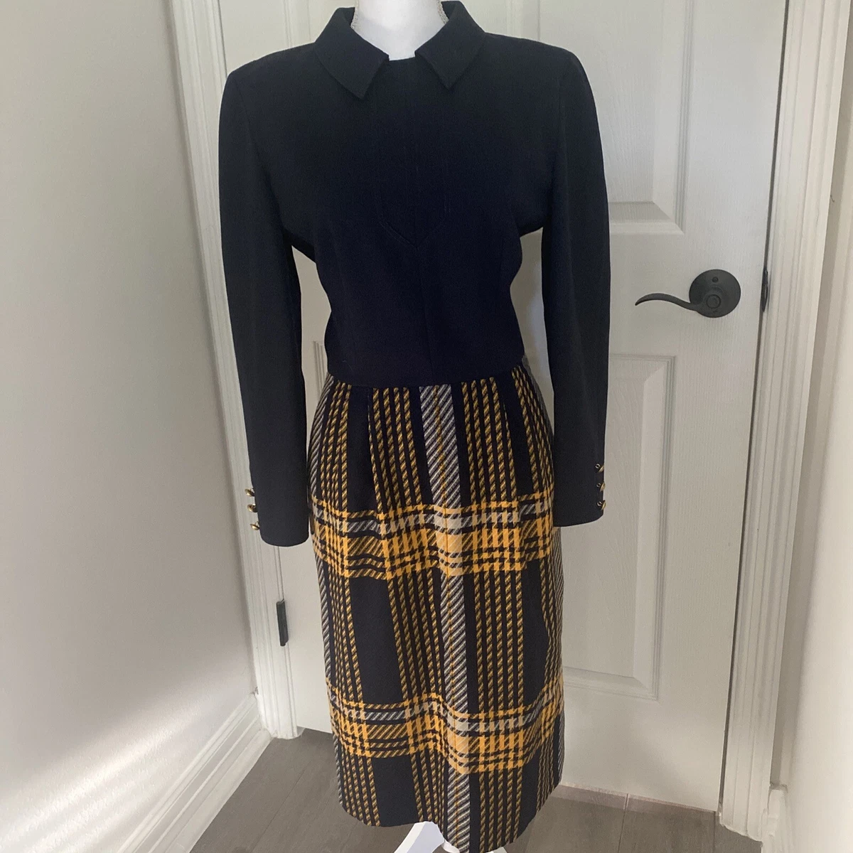 Valentino Miss V Woman s 42 US Size 8 Vintage Blue Yellow Plaid