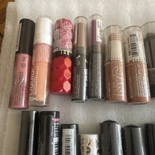 18 NEW Lipstickand Lips Gloss Assorted Brands  Free shipping