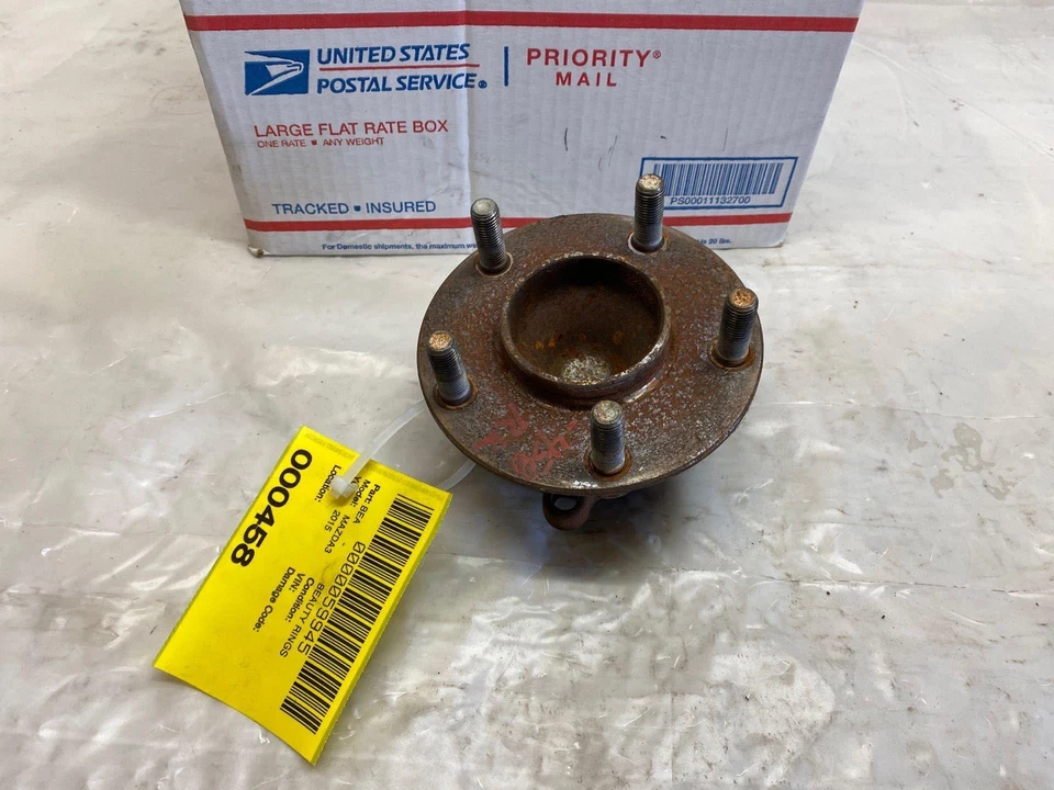 Cojinete de cubo de rueda trasera Mazda 3 Ground Touring 2014-2018 lado derecho del pasajero Foto 2 de 4