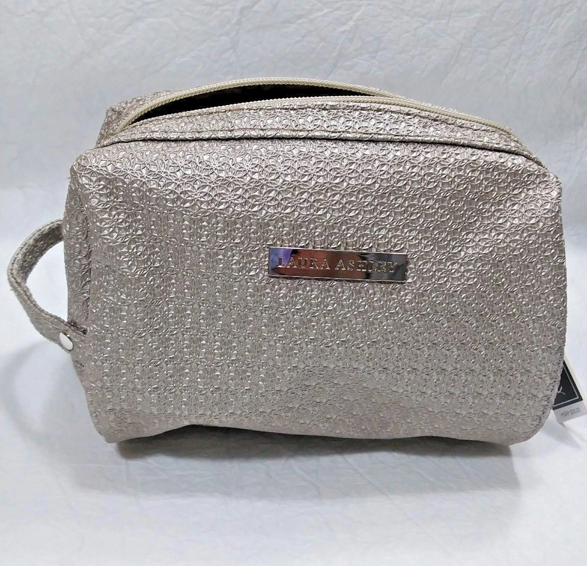 Laura Ashley Beige Zip Closure Makeup Cosmetic Bag Textured Design NWT