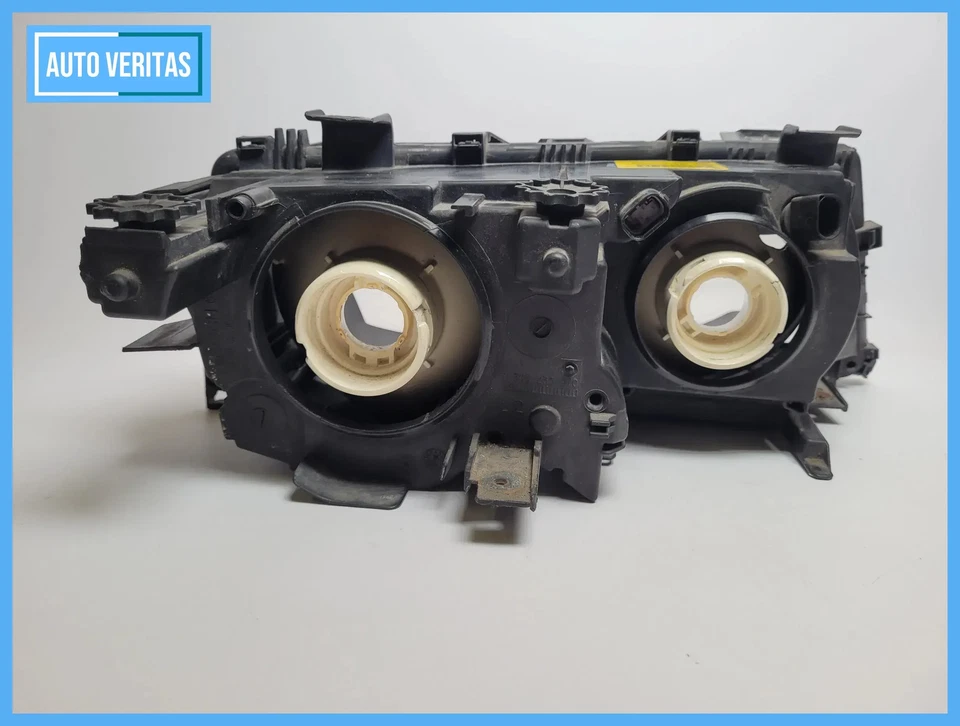 Original BMW 3 Series (E46) Headlight / Front Light Left 0301089205 - Image 4 of 4