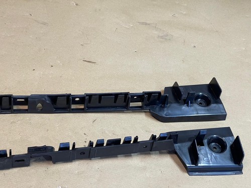 BMW 1 Series E87 2008 Side Skirt Holder / Bracket 65998910 ✅Set of Two ✅ - Picture 4 of 12