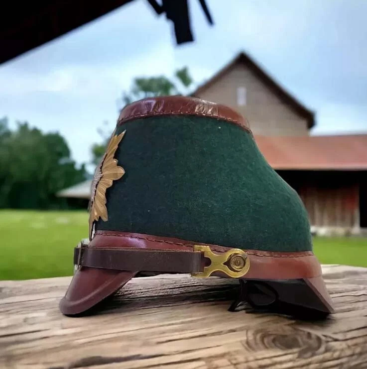 Fantasia capacete presente 100% couro genuíno polícia alemã Shako Segunda Guerra Mundial - Imagem 2 de 4