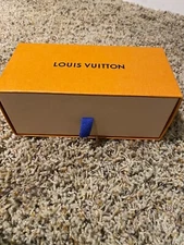 louis vuitton rectangular box empty