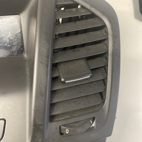2012 VAUXHALL INSIGNIA DASH AIR VENTS & CD DISPLAY SCREEN HEAD UNIT 13317121 - Picture 5 of 9