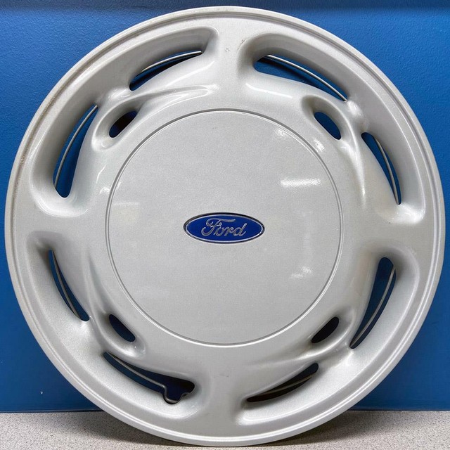 ONE 19951997 Ford Windstar 919A 15" 12 Slot Hubcap / Wheel Cover