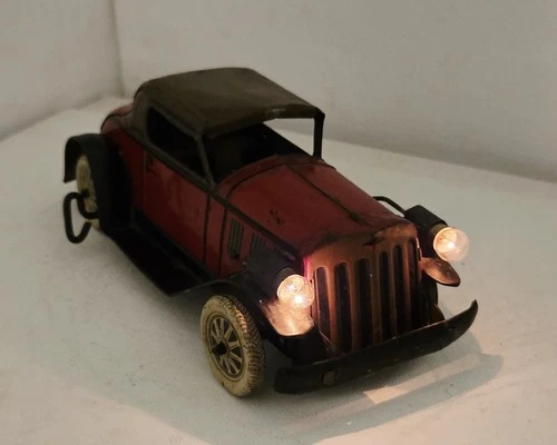 MARX Ford Coupe Wind-up Car Tin Litho w / with Service Station