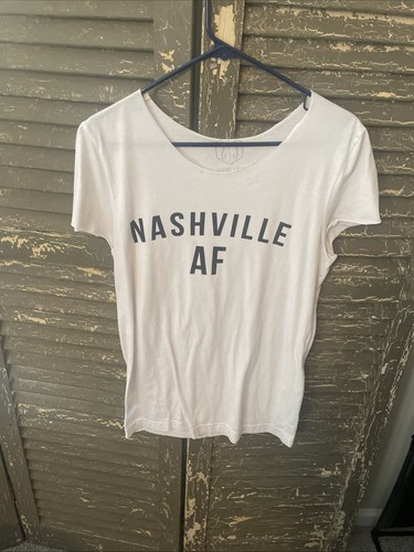 nashville af tshirt lowneck *vintage Nashville country chic*