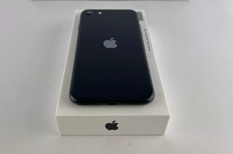 Foto 1 di 10