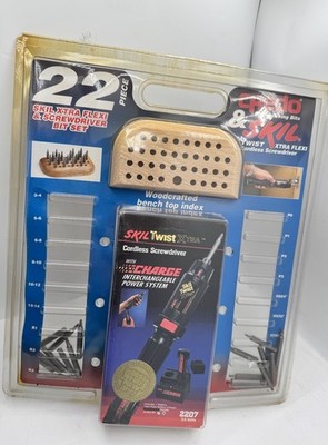 Skil Twist Xtra 2207 Cordless Reversing Screwdriver Flexi & Screwdriver Bit Set