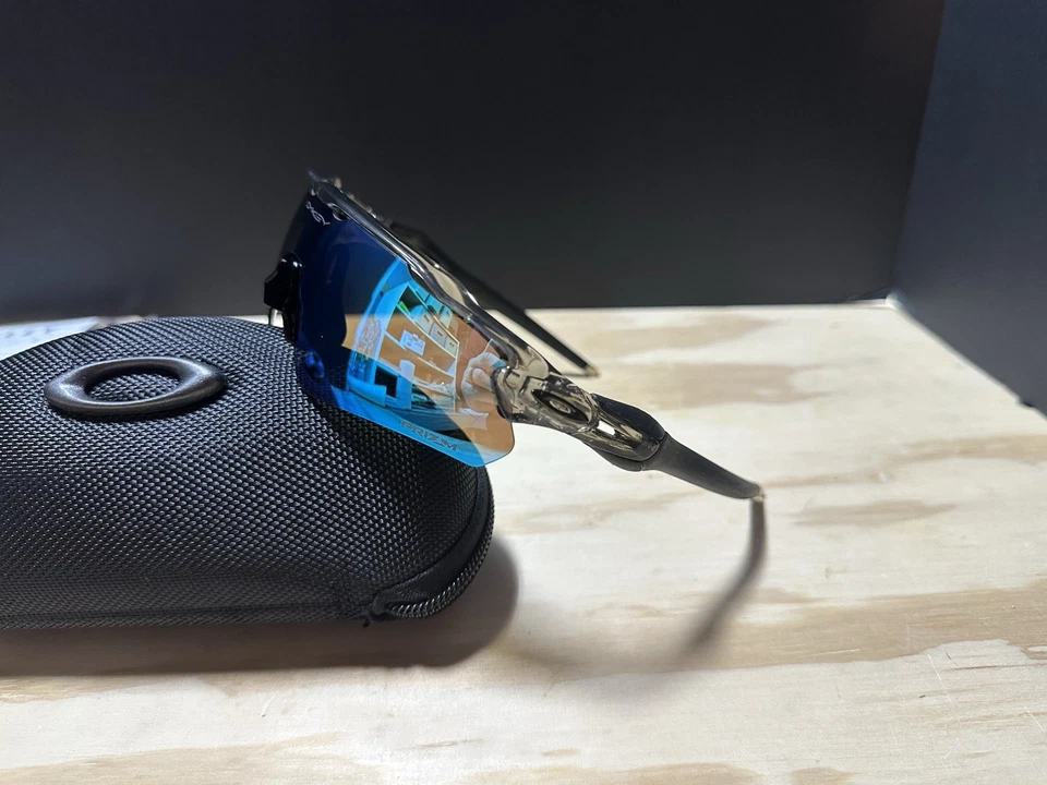 Gafas de sol Oakley Radar Ev Path 9275 Prizm con estuche gris tinta/zafiro Foto 2 de 4