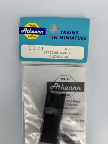 Athearn HO Scale Station Wagon Undecorated Automobile Kit #1371 Sealed NOS - Picture 2 of 4