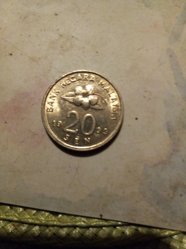 1993 Malaysia 20 Sen World Coin - KM# 52 (PREOWN)