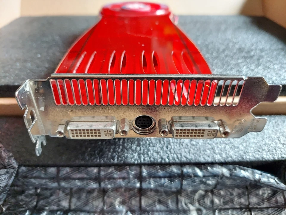 Tested GOOD Diamond AMD ATI Radeon HD 3870 512MB PCIe Graphics Video Card GPU - Image 3 of 4