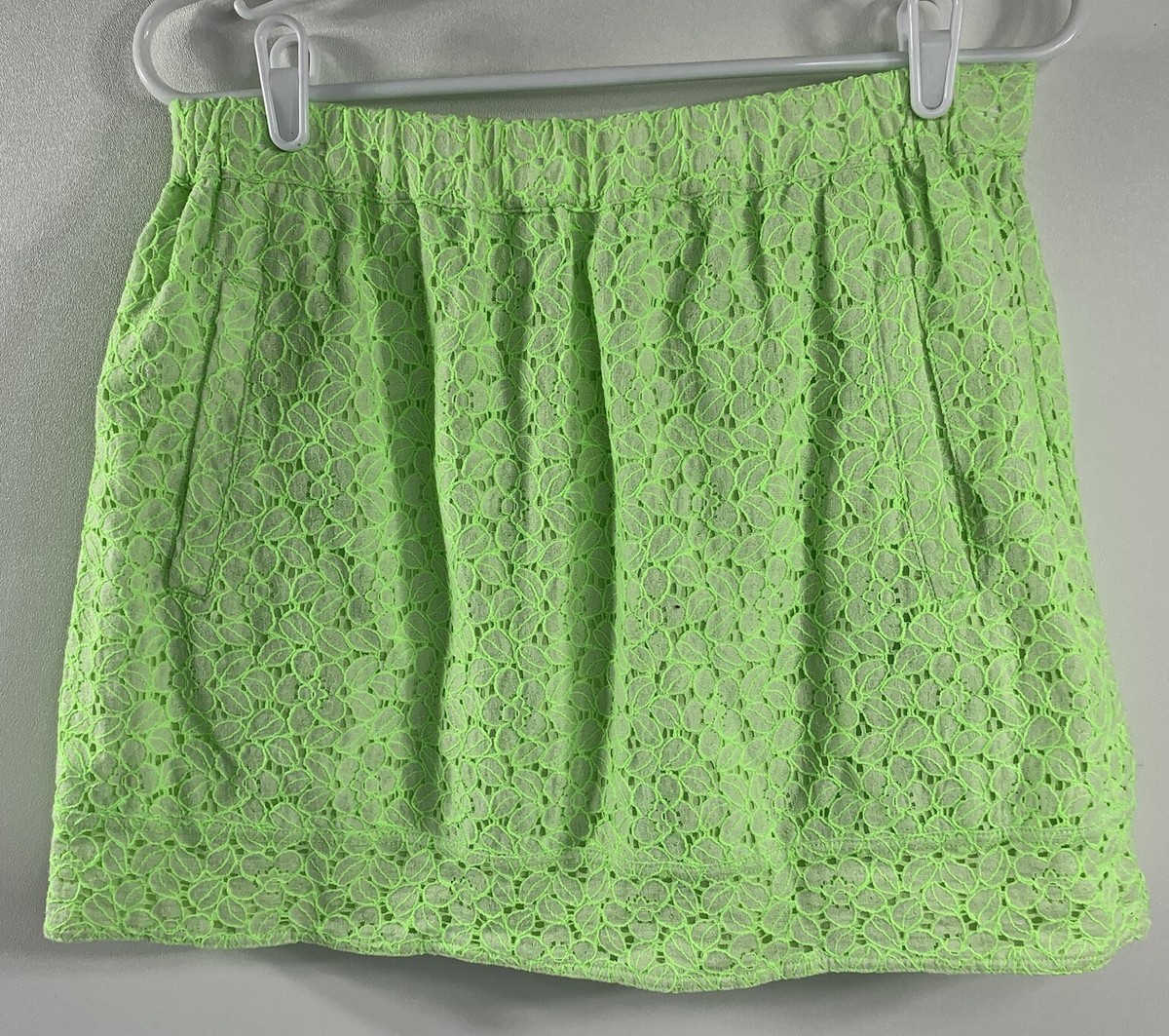 CREW Neon Green Floral Eyelet Lace Mini Skirt Size M Pockets Beach  Vacation